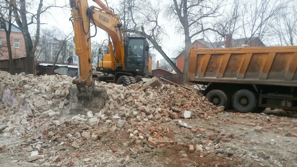 Вывоз мусора ОССиГ с выездом в Слободской в октябре