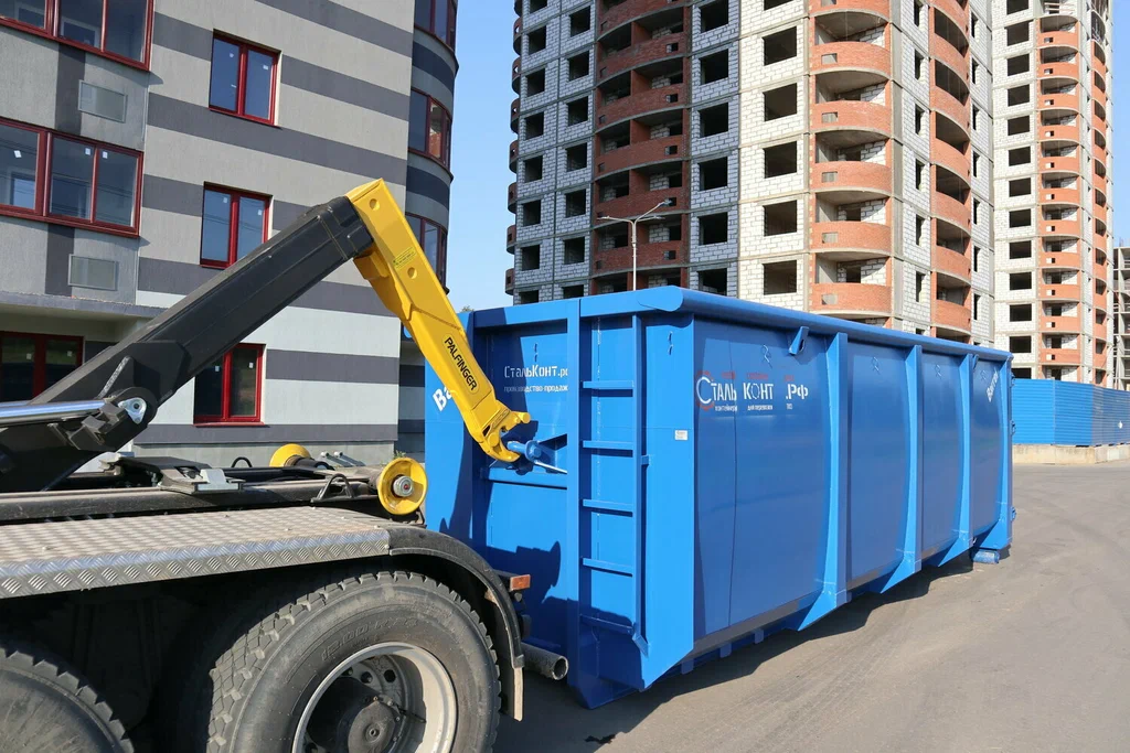 Аренда контейнера для мусора в Слободской в октябре