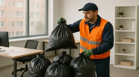 Уборка и вывоз мусора после мероприятий в Слободской в октябре