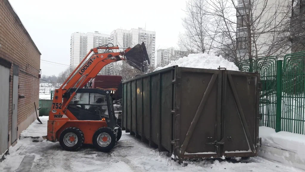 Вывоз снега контейнерами в Слободской — цена от 3298 руб., заказать контейнер для снега в ПроМусор